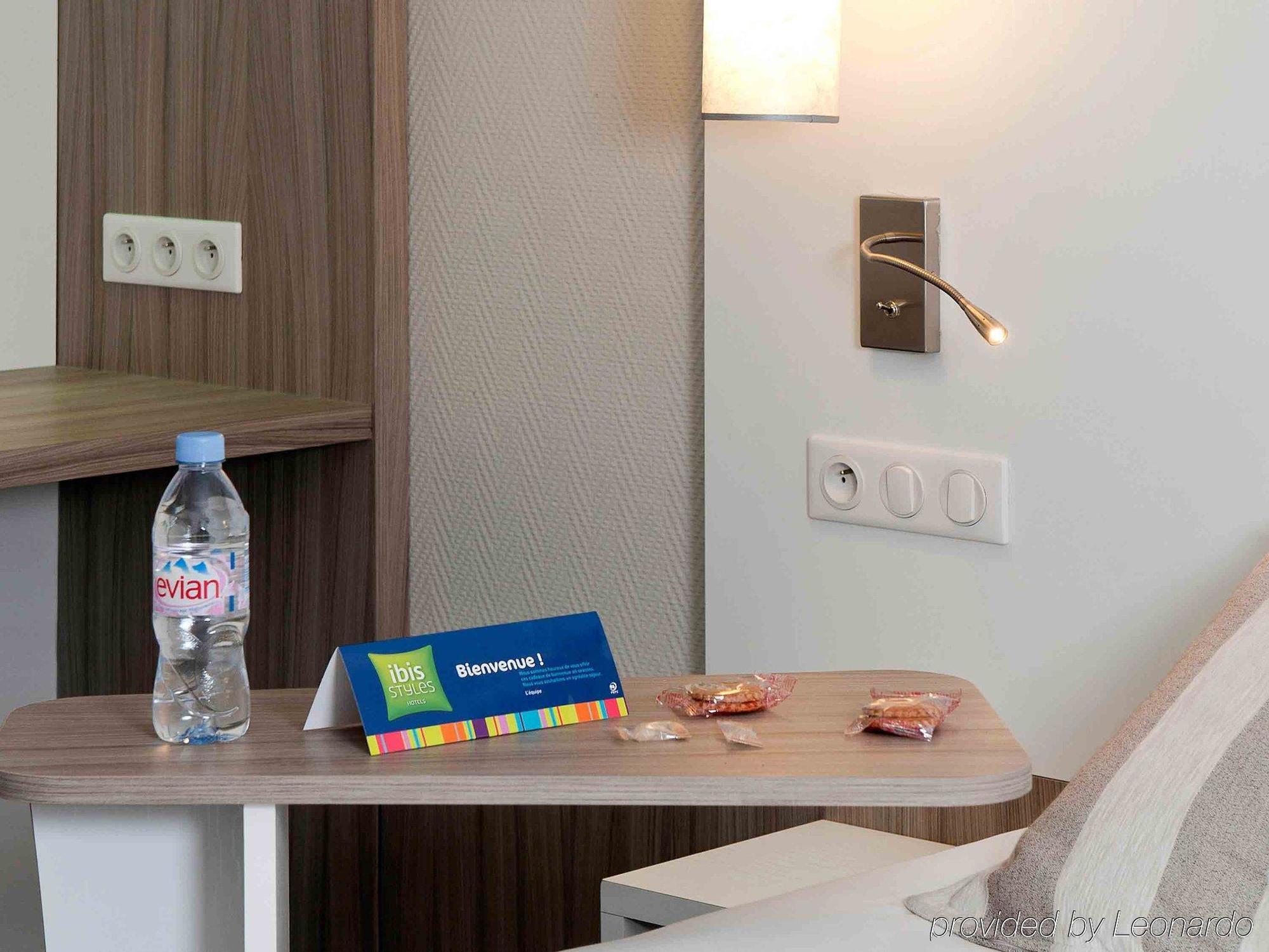 Hotel ibis Styles Melun Rubelles Exteriér fotografie
