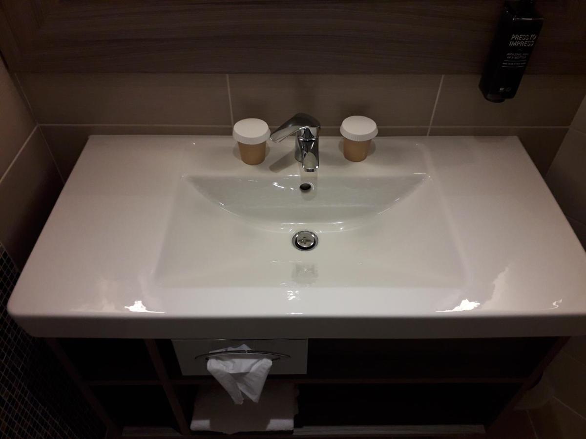 Hotel ibis Styles Melun Rubelles Exteriér fotografie